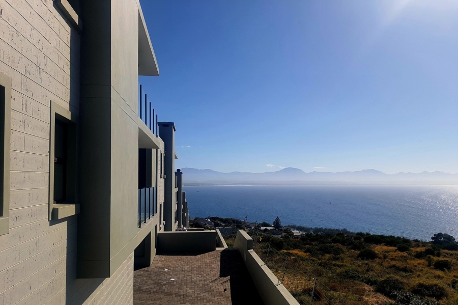 2 Bedroom Property for Sale in Da Nova Western Cape